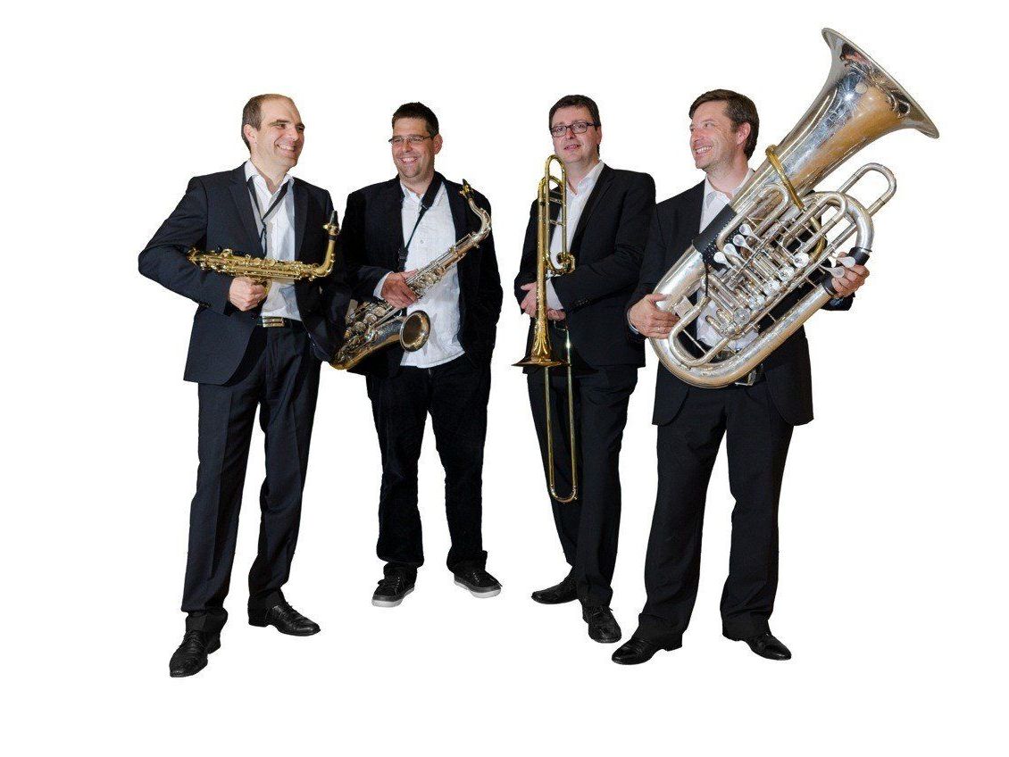 Mixed Horns Mixed Horns