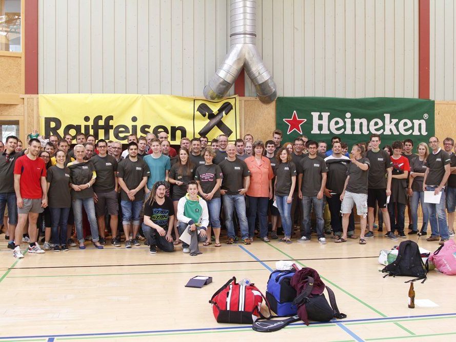 Alle 68 Teilnehmer des Nachtturnieres in Reutte Alle 68 Teilnehmer des Nachtturnieres in Reutte