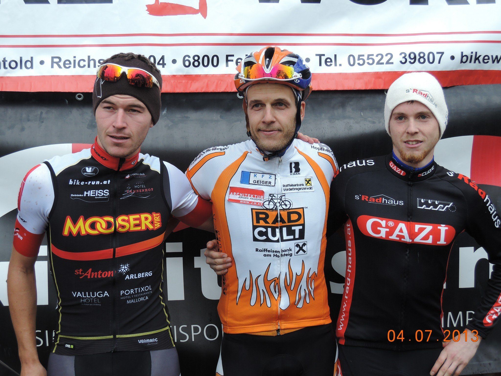 Gerd Hagspiel rast mit neuem Streckenrekord zum Sieg bei der achten Gapfohl Trophy in Laterns. Gerd Hagspiel rast mit neuem Streckenrekord zum Sieg bei der achten Gapfohl Trophy in Laterns.