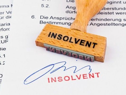 Kredit-Schutzverband (KSV) von 1870 betragen die Verbindlichkeiten rund 2,2 Millionen Euro. Kredit-Schutzverband (KSV) von 1870 betragen die Verbindlichkeiten rund 2,2 Millionen Euro.