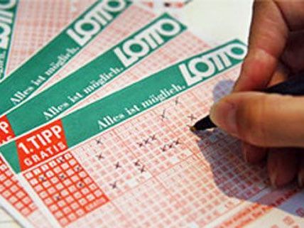 Ein wahrer Run auf die Lotto-Annahmestellen findet statt Ein wahrer Run auf die Lotto-Annahmestellen findet statt