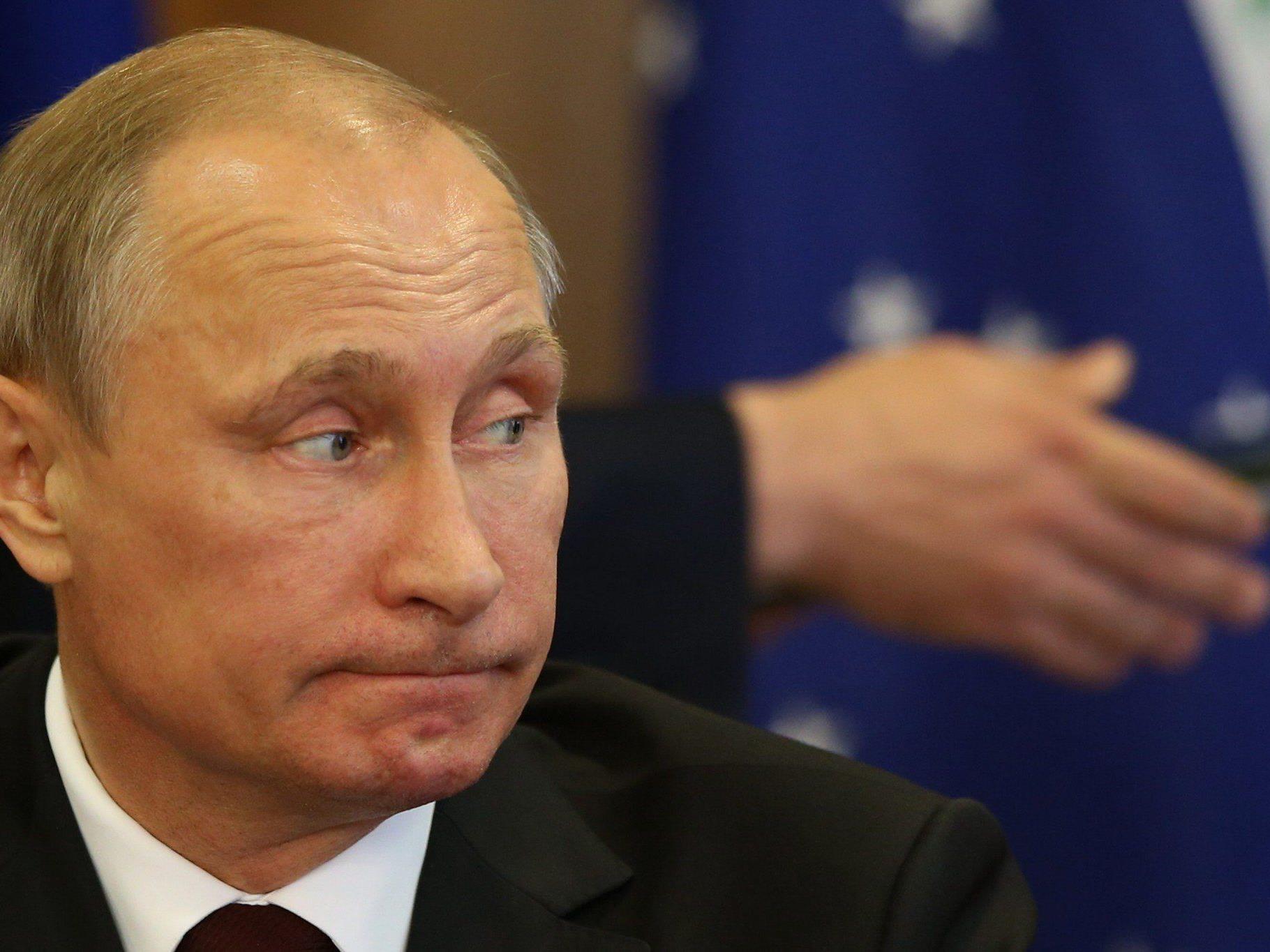 Die EU will den Druck auf Russlands Präsident Putin verschärfen.
