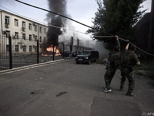 Keine Kampfpause nach Treffen Putin-Poroschenko Keine Kampfpause nach Treffen Putin-Poroschenko