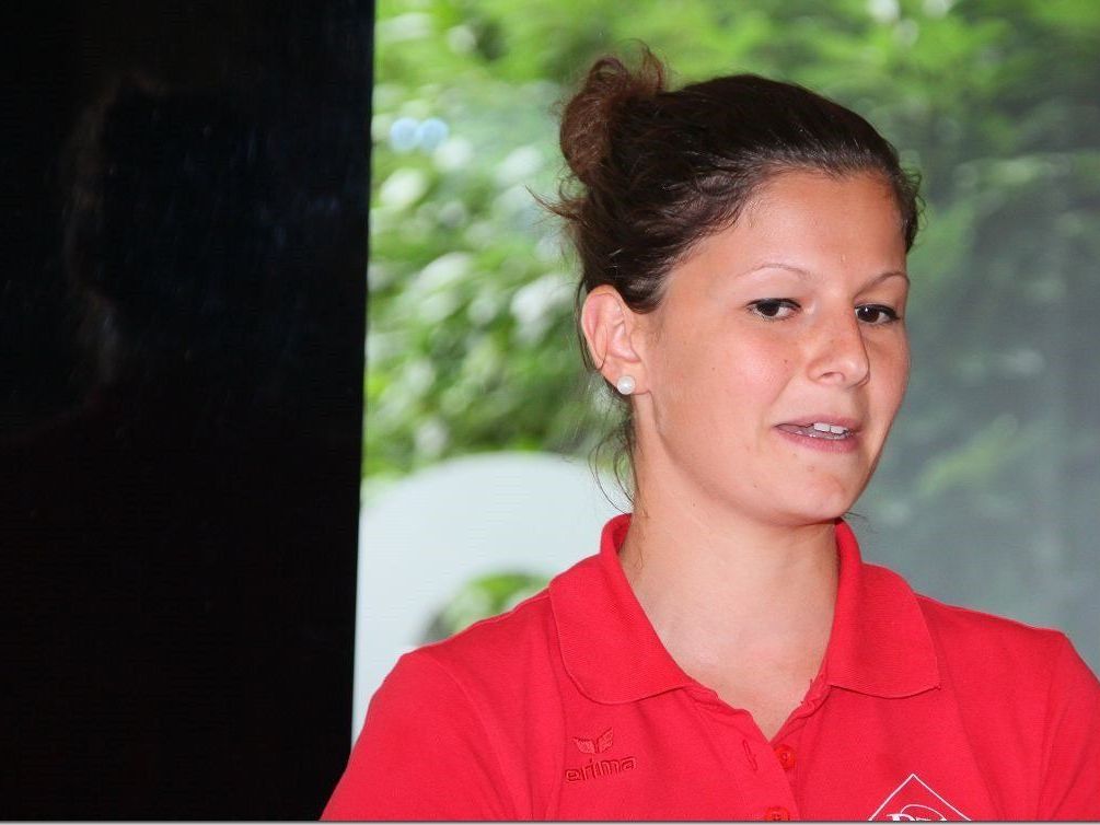 RW-Kapitänin Veronika Dobler führte im Mittelfeld Regie, Rankweil gewann in Innsbruck mit 4:3. RW-Kapitänin Veronika Dobler führte im Mittelfeld Regie, Rankweil gewann in Innsbruck mit 4:3.