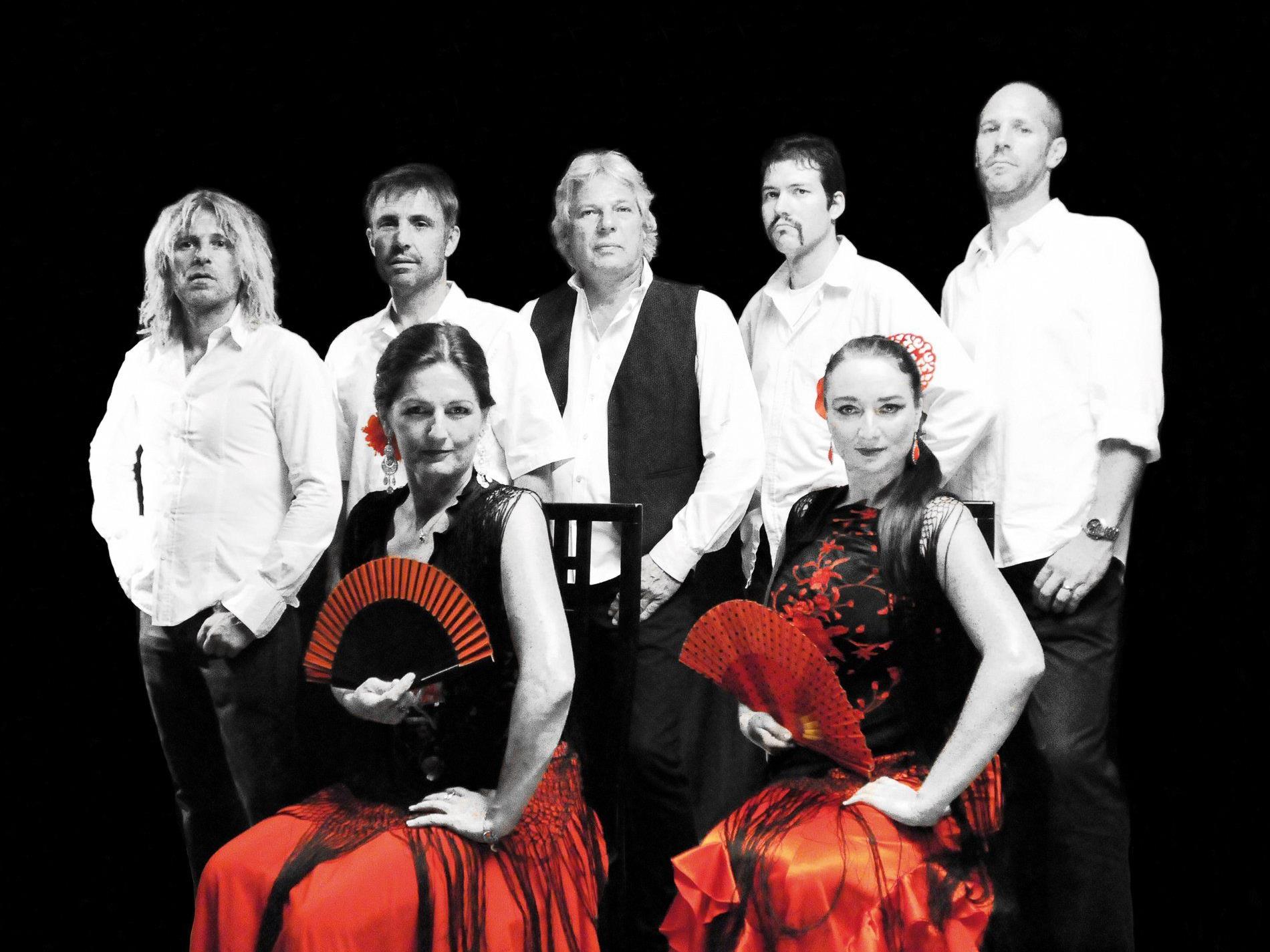Wolfgang Verocai und seine Band bekommen bei der „Zigünarnacht“ Verstärkung von zwei Flamenco-Tänzerinnen.