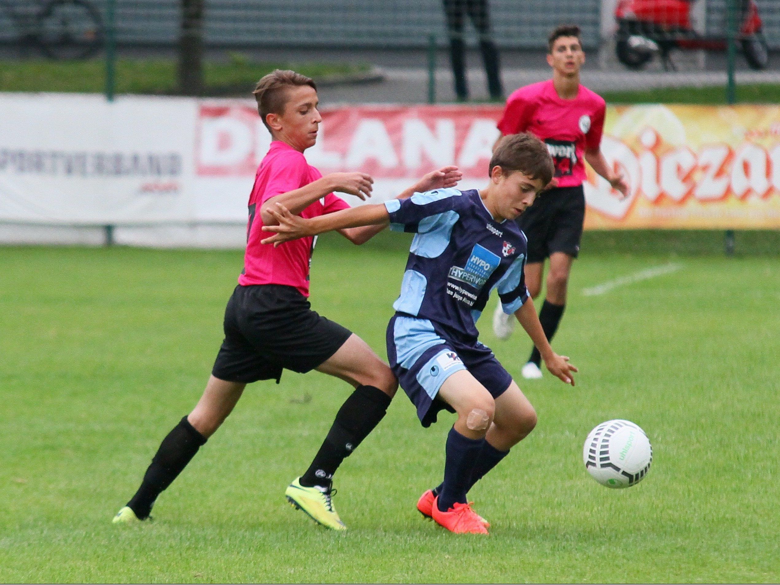 Die Messlatte liegt für die AKA Teams in der neu beginnenden Meisterschaft sehr hoch Die Messlatte liegt für die AKA Teams in der neu beginnenden Meisterschaft sehr hoch
