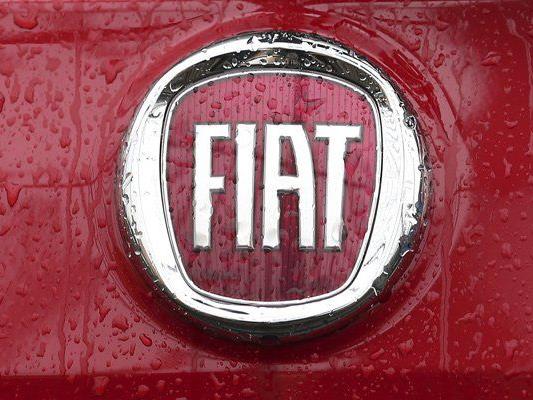 Das Traditionsunternehmen Fiat wird mit US-Hersteller Chrysler verschmelzen.