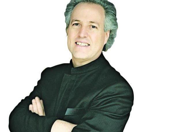 Maestro Manfred Honeck dirigierte in Salzburg Mozart-Werke.