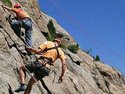 Ein Quintett geriet beim Klettern in den Eisenerzer Alpen in eine Notlage Ein Quintett geriet beim Klettern in den Eisenerzer Alpen in eine Notlage