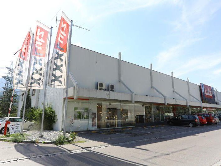 Der Standort Bürs von XXXLutz steht vor dem Umbau. Und im Rheintal werden Optionen sondiert. Der Standort Bürs von XXXLutz steht vor dem Umbau. Und im Rheintal werden Optionen sondiert.