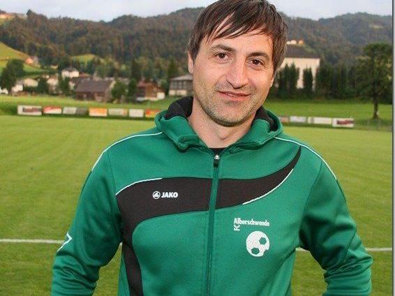 Alberschwende Langzeitcoach Goran Milovanovic will mit seiner Truppe ins Halbfinale.