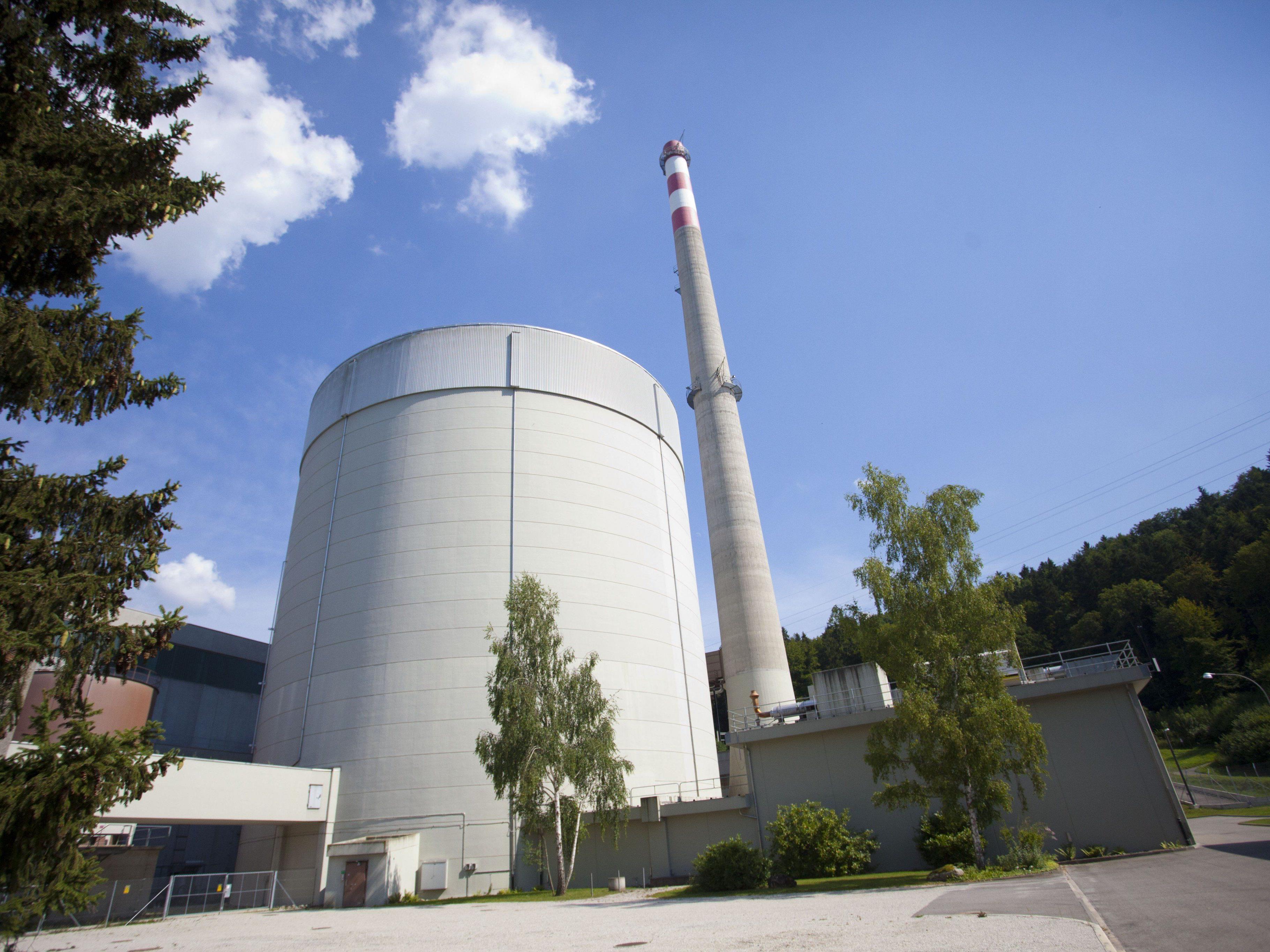 Bern überprüft drei Atomkraftwerke - Evakuierungspläne "in Arbeit".