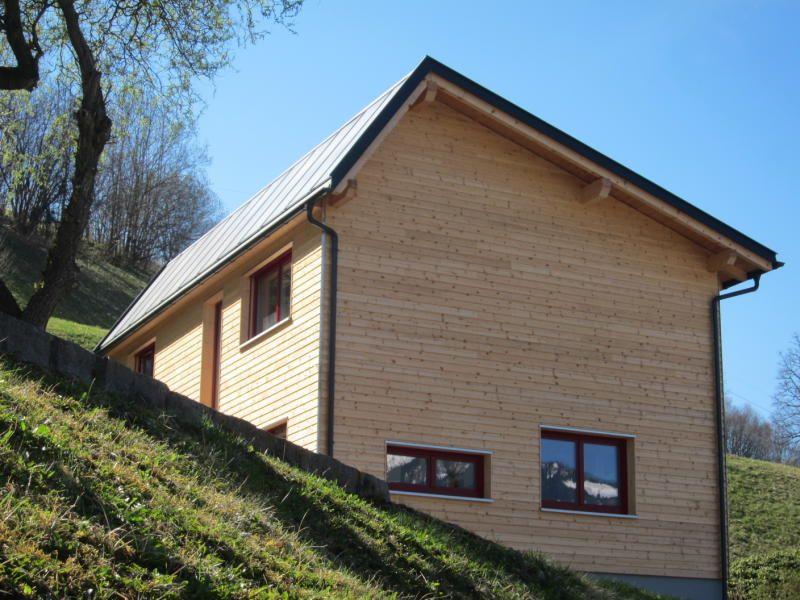 Eines der fünf Sonnenhäuser in Vorarlberg steht in Nenzing. In drei Jahren entstanden österreichweit 145 Sonnenhäuser.