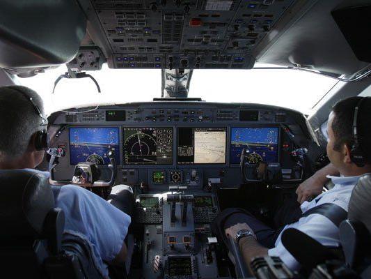 Boeing 777 sank hunderte Meter wegen schlafendem Pilot