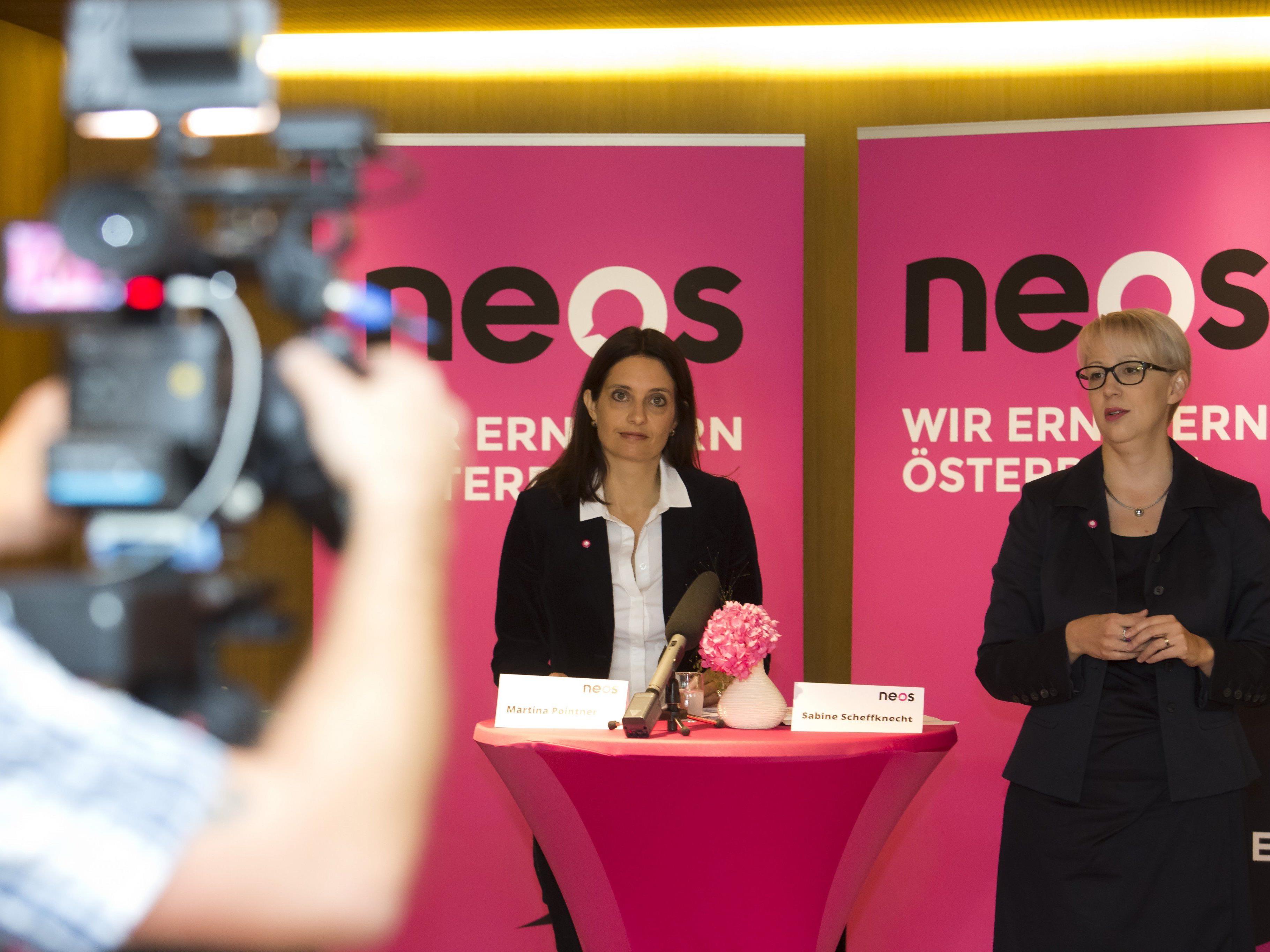 NEOS-Bundes- und Länderteams unterstützen Wahlkampf im Ländle