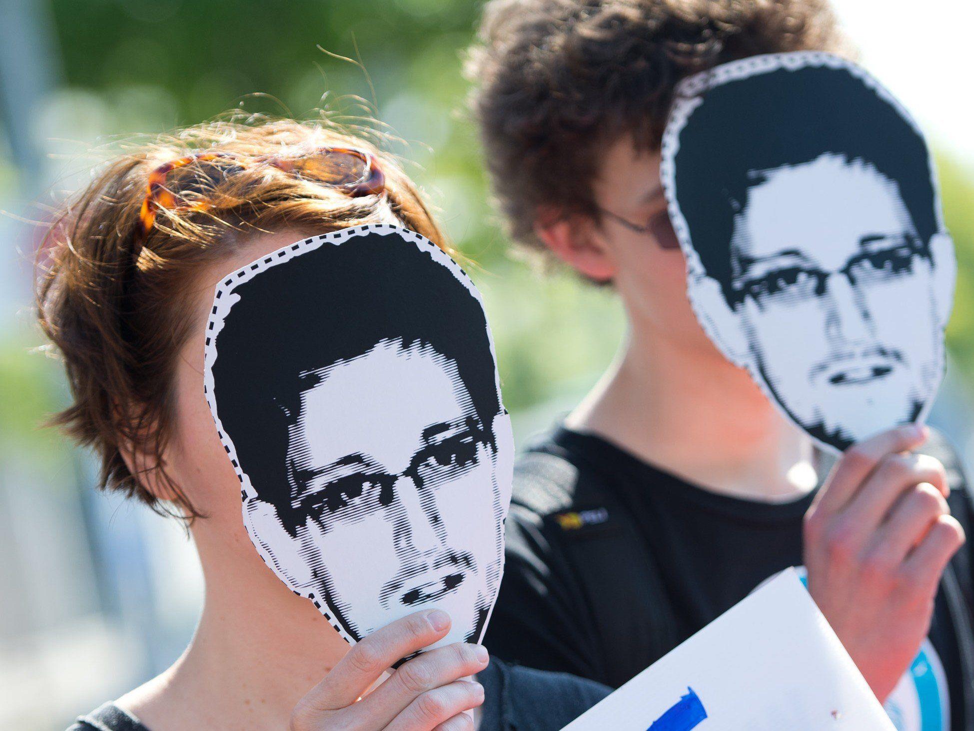 Ein möglicher zweiter Enthüller nach Edward Snowden macht die US-Geheimdienste nervös.