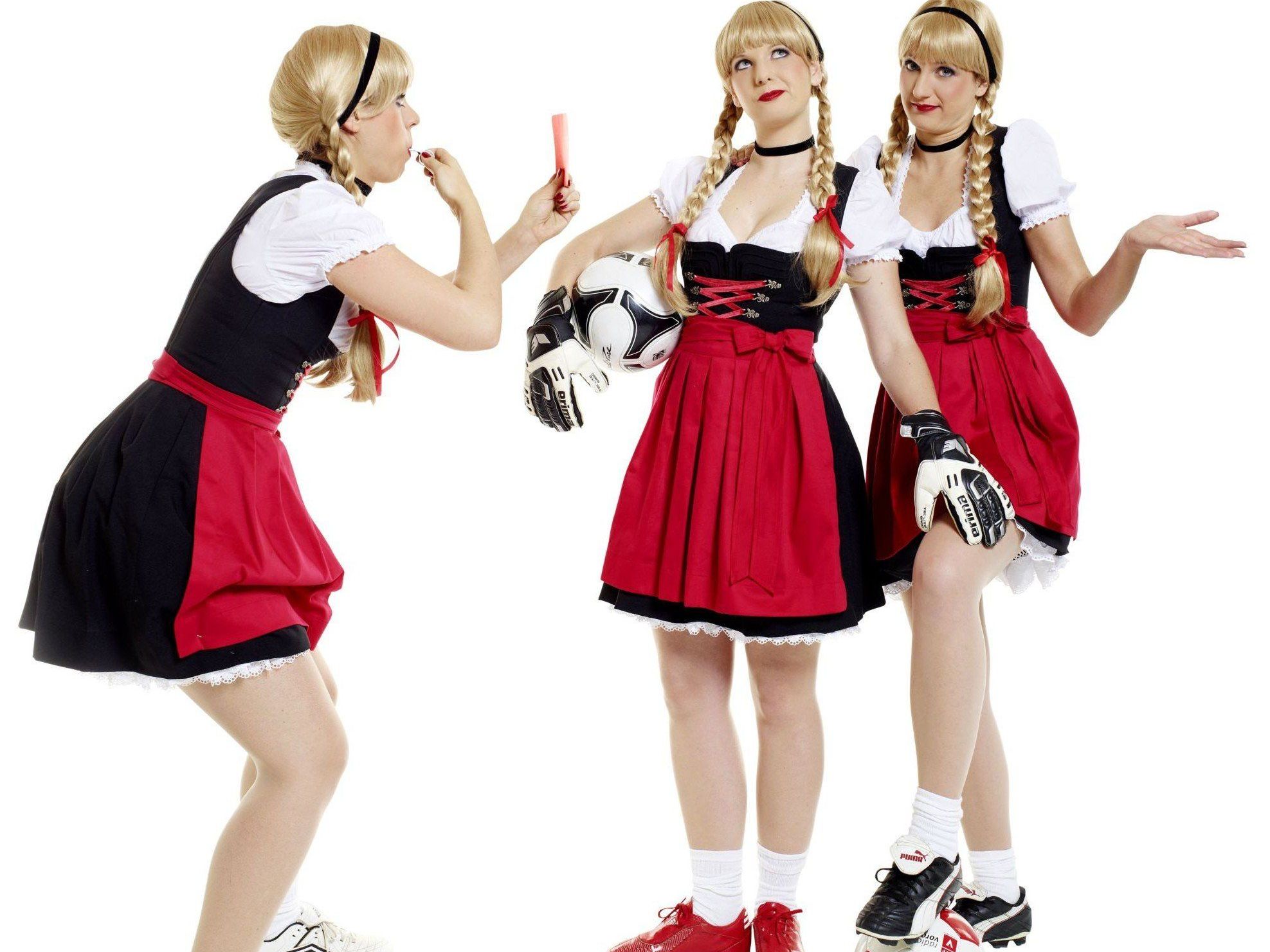 Die drei Schwestern sind im ganzen Ländle anzutreffen, sogar auch auf Fußballplätzen. Die drei Schwestern sind im ganzen Ländle anzutreffen, sogar auch auf Fußballplätzen.