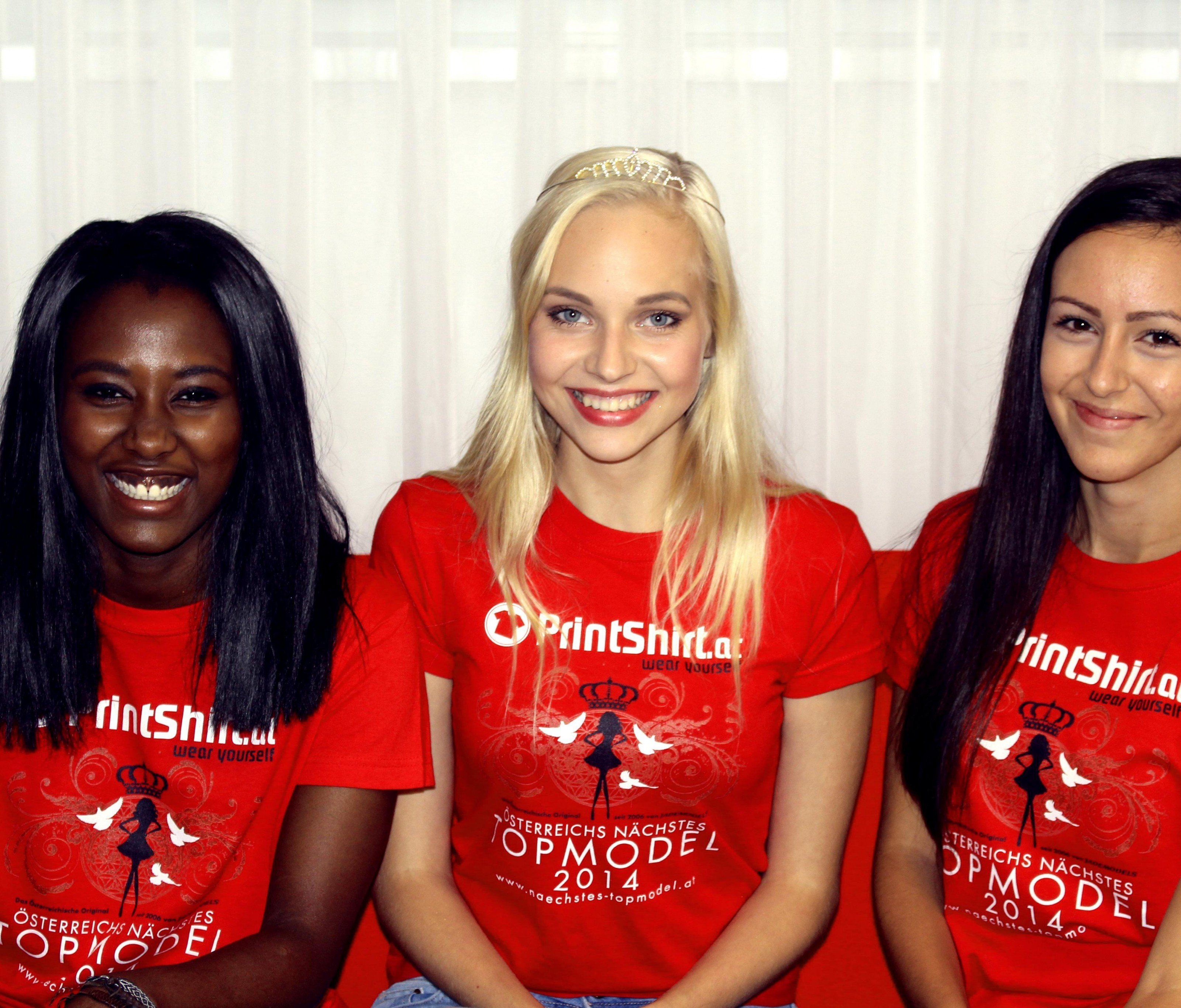 Noemi Kauf (2.te), Victoria Belicka (1.te) und Marija Sajkovic (3.te) Noemi Kauf (2.te), Victoria Belicka (1.te) und Marija Sajkovic (3.te)