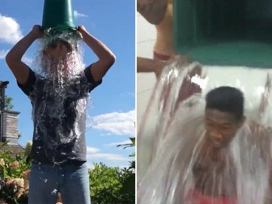 Armin Wolf und David Alaba nehmen die Eisdusche. Armin Wolf und David Alaba nehmen die Eisdusche.