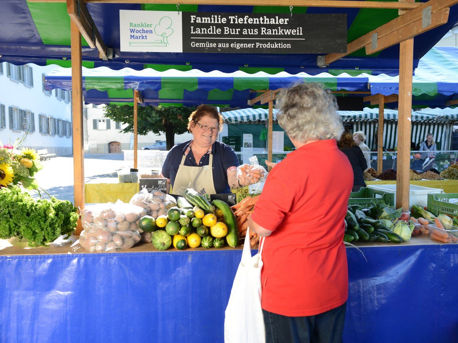 Der Rankler Wochenmarkt: Jeden Mittwoch von 8.00 bis 12.00 Uhr, Marktplatz Rankweil Der Rankler Wochenmarkt: Jeden Mittwoch von 8.00 bis 12.00 Uhr, Marktplatz Rankweil