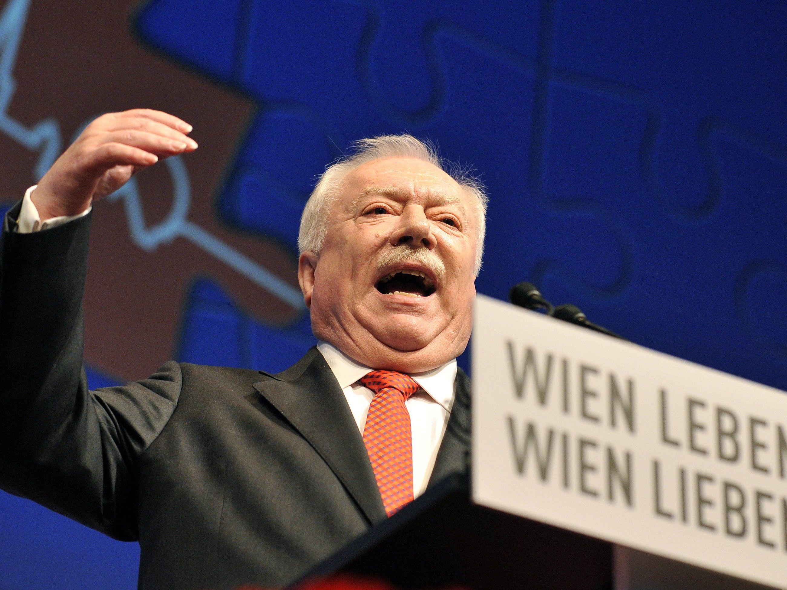 Wiens Bürgermeister Michael Häupl (SPÖ) will das Thema Asyl bei der nächsten Landeshauptleutekonferenz in Kärnten diskutieren Wiens Bürgermeister Michael Häupl (SPÖ) will das Thema Asyl bei der nächsten Landeshauptleutekonferenz in Kärnten diskutieren