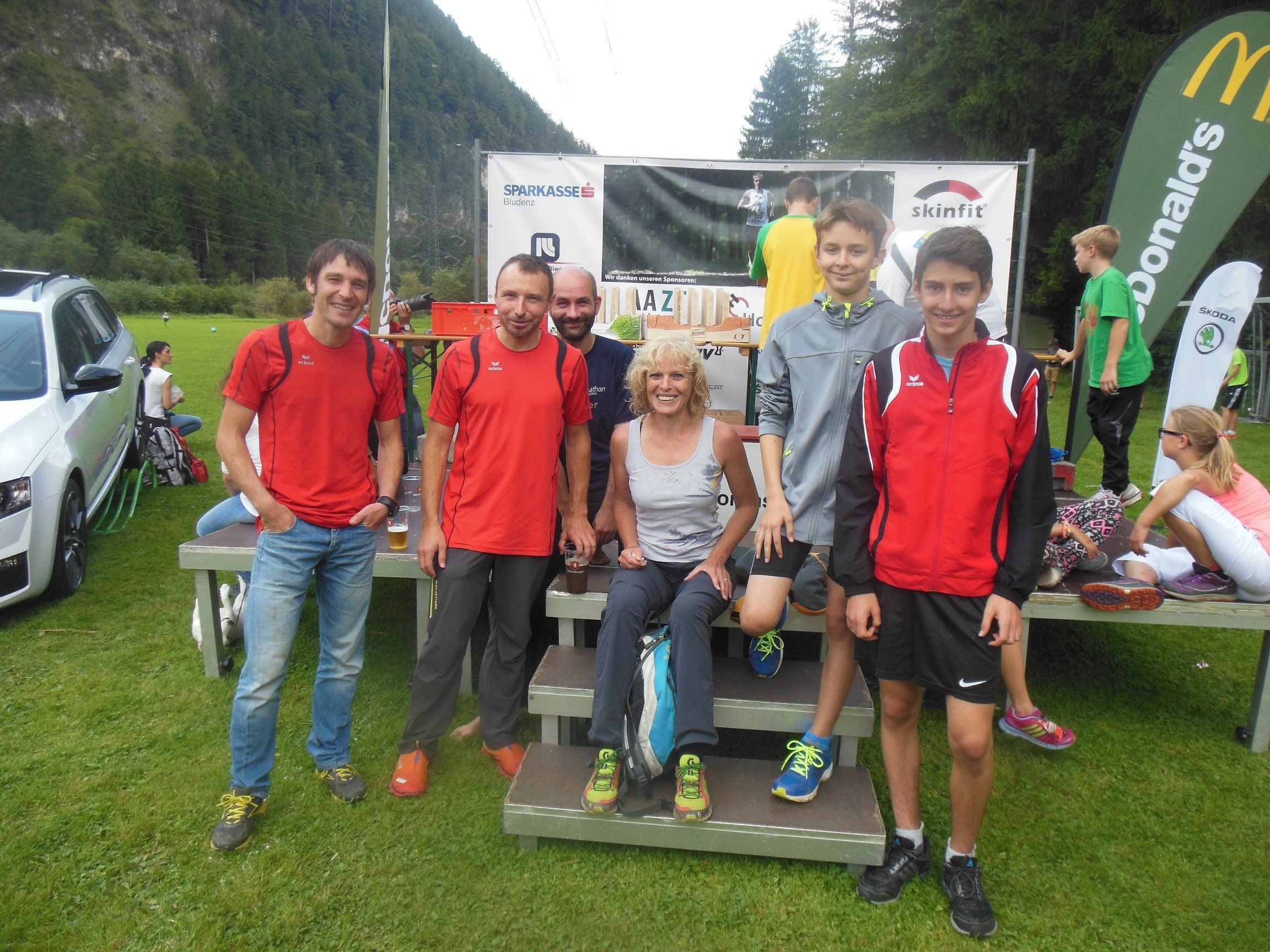Die erfolgreichen Bergläufer in Lorüns Die erfolgreichen Bergläufer in Lorüns