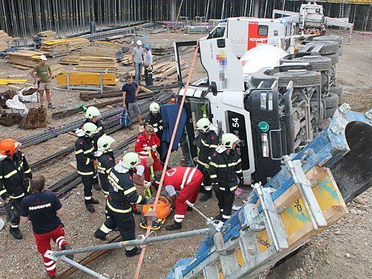 Unfallstelle auf der Baustelle des Shoppingcenters Fischapark Unfallstelle auf der Baustelle des Shoppingcenters Fischapark
