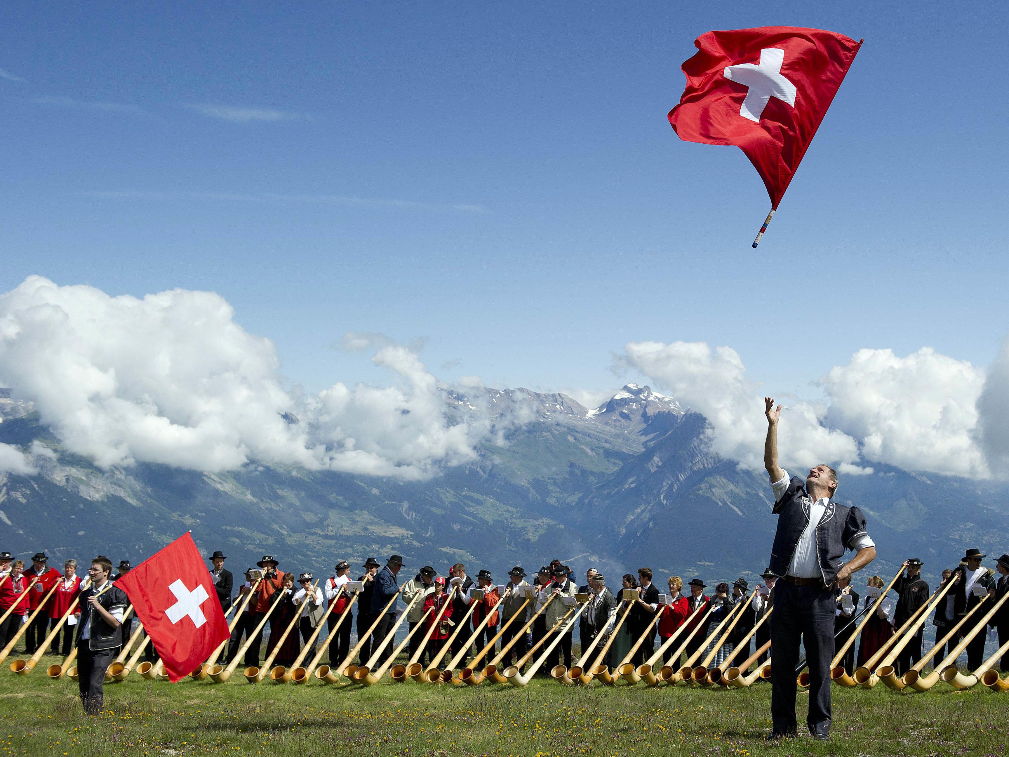 Bei Masseneinwanderungs-Initiative stimmte Schweizer Volk erstmals gegen bestehende Politik.