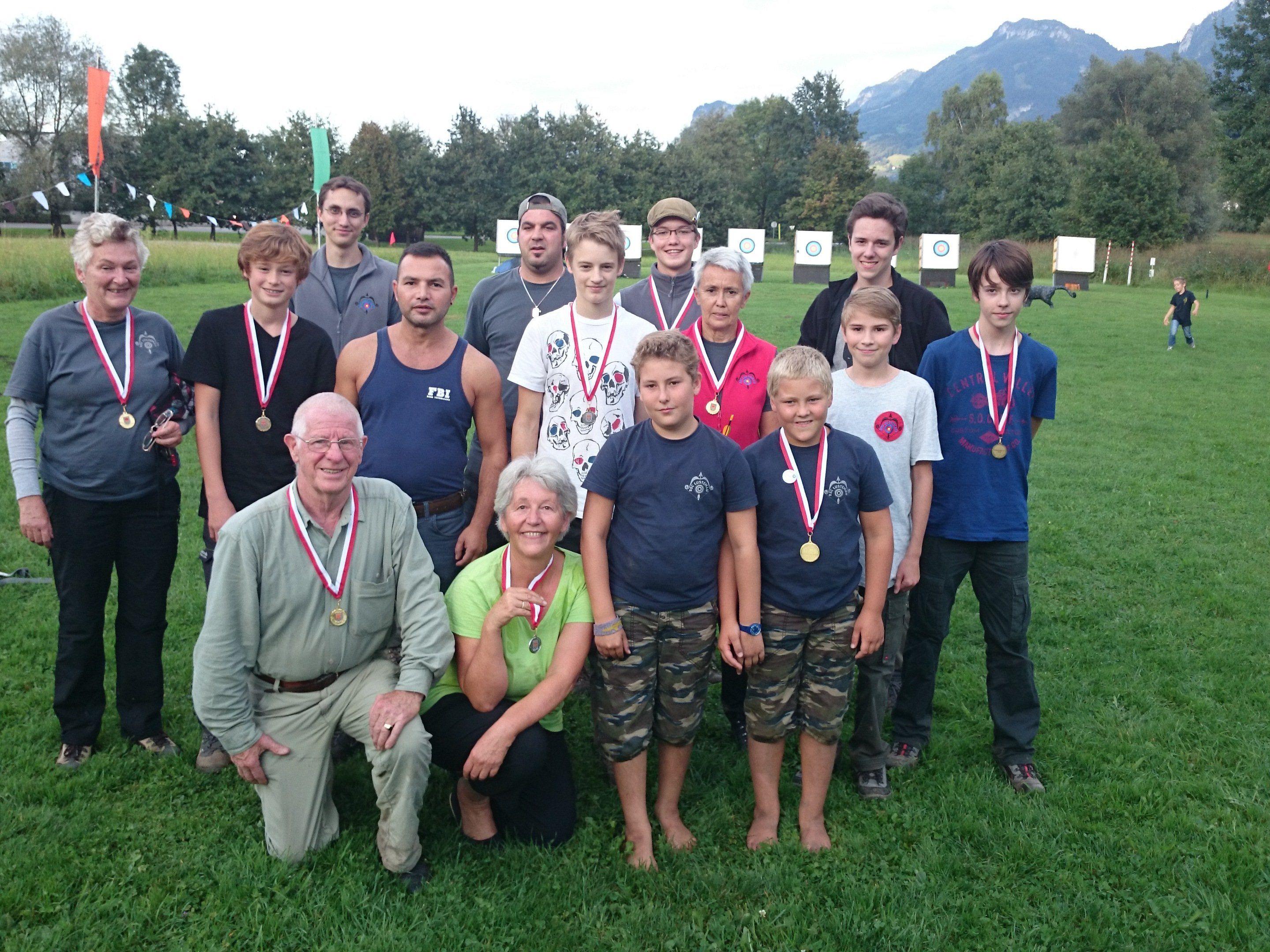 Die Lustenauer Bogenschützen präsentierten sich bei der Landesmeisterschaft von ihrer besten Seite.