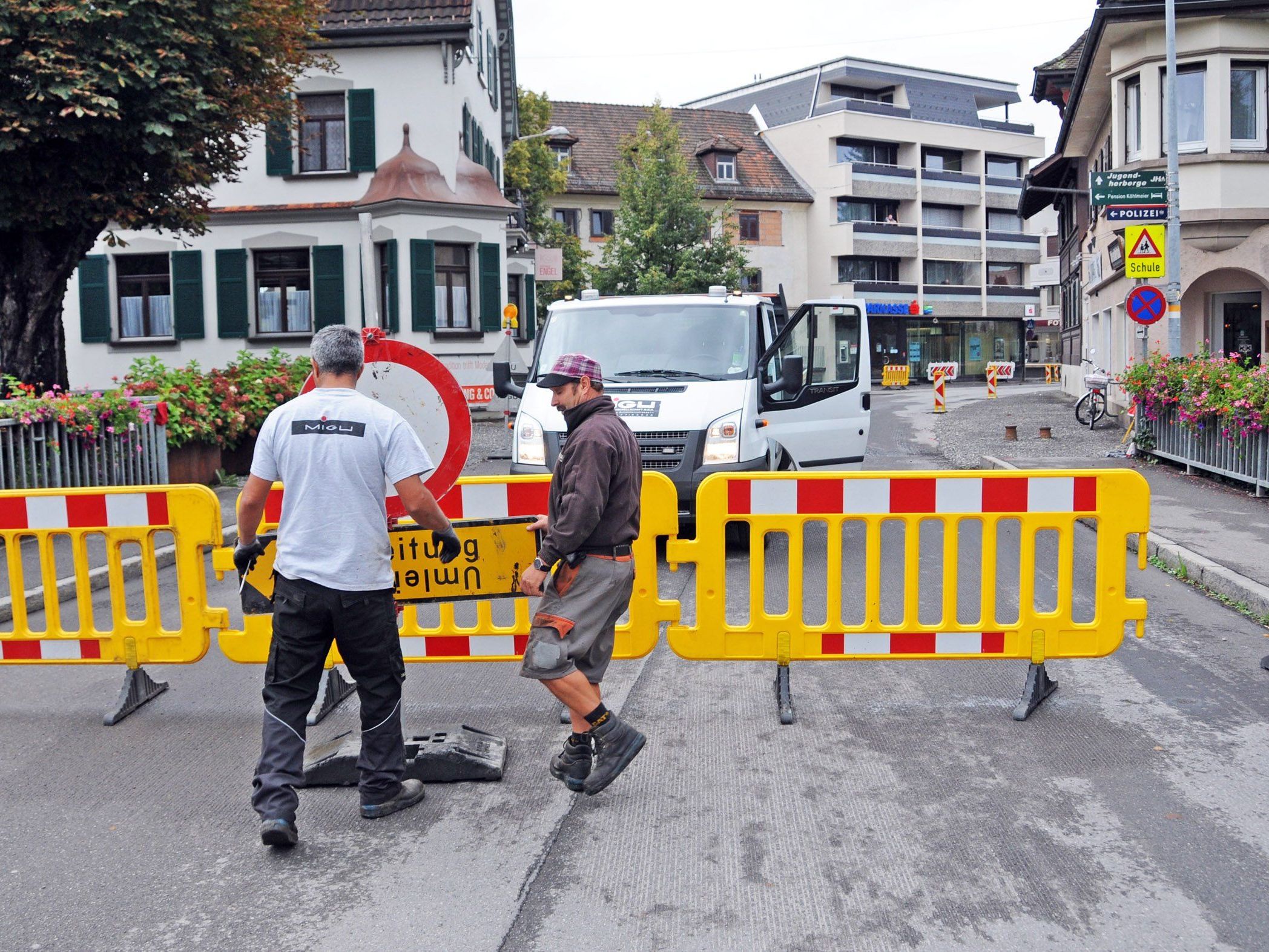 Totalsperre im Ortszentrum von Hard bis zum Beginn der kommenden Woche Totalsperre im Ortszentrum von Hard bis zum Beginn der kommenden Woche