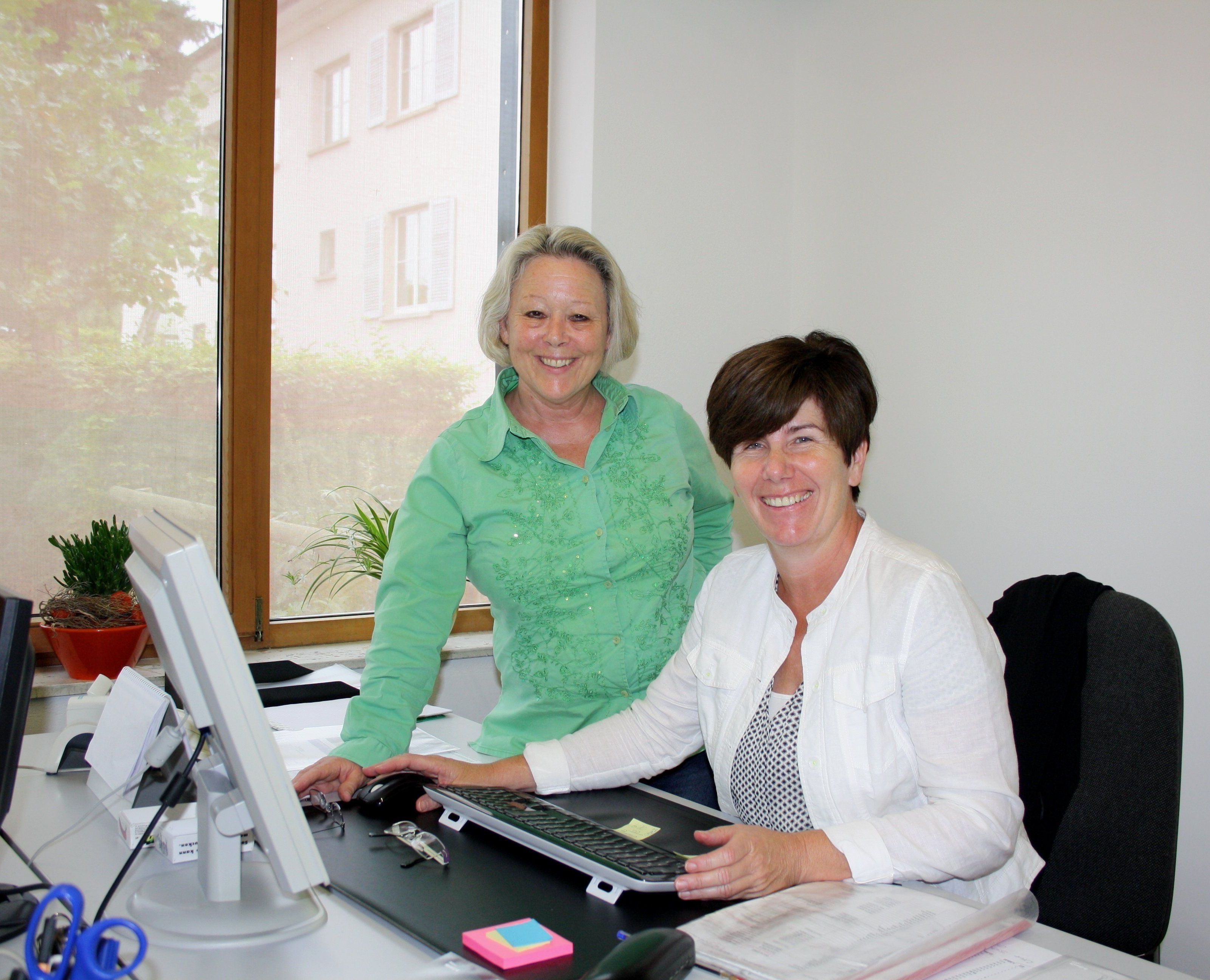 Der „Ambulante Besuchs- und Betreuungsdienst“ (ABD) ist mit den Einsatzleiterinnen Jolanda Fetz und Waltraud Seeberger ins ehemalige „Typico“-Gebäude im Lochauer Ortszentrum übersiedelt. Der „Ambulante Besuchs- und Betreuungsdienst“ (ABD) ist mit den Einsatzleiterinnen Jolanda Fetz und Waltraud Seeberger ins ehemalige „Typico“-Gebäude im Lochauer Ortszentrum übersiedelt.