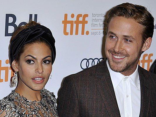 Glückliche Eltern: Eva Mendes und Ryan Gosling Glückliche Eltern: Eva Mendes und Ryan Gosling