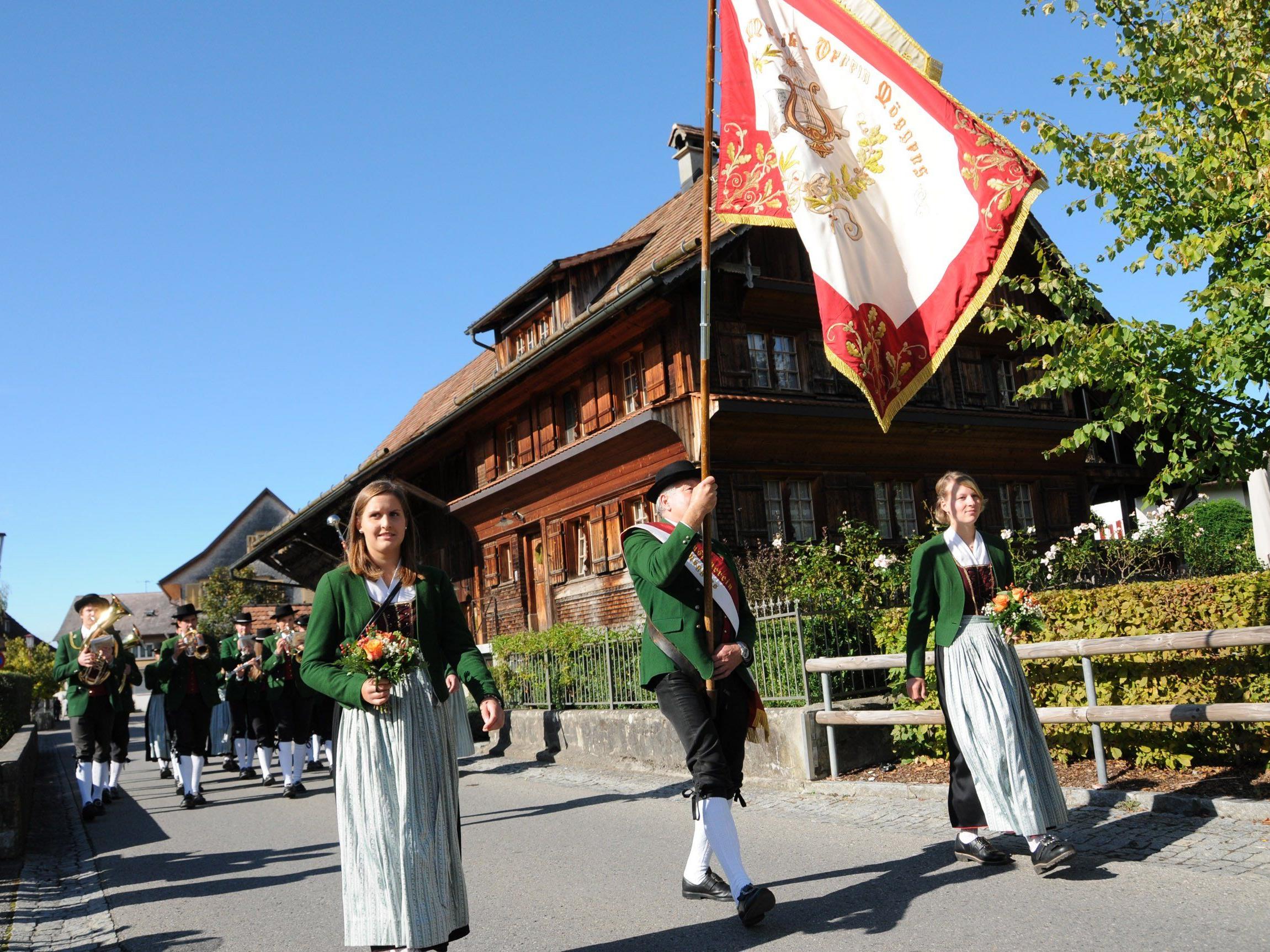 Der Musikverein Möggers am 13. September beim Festumzug durch Höchst