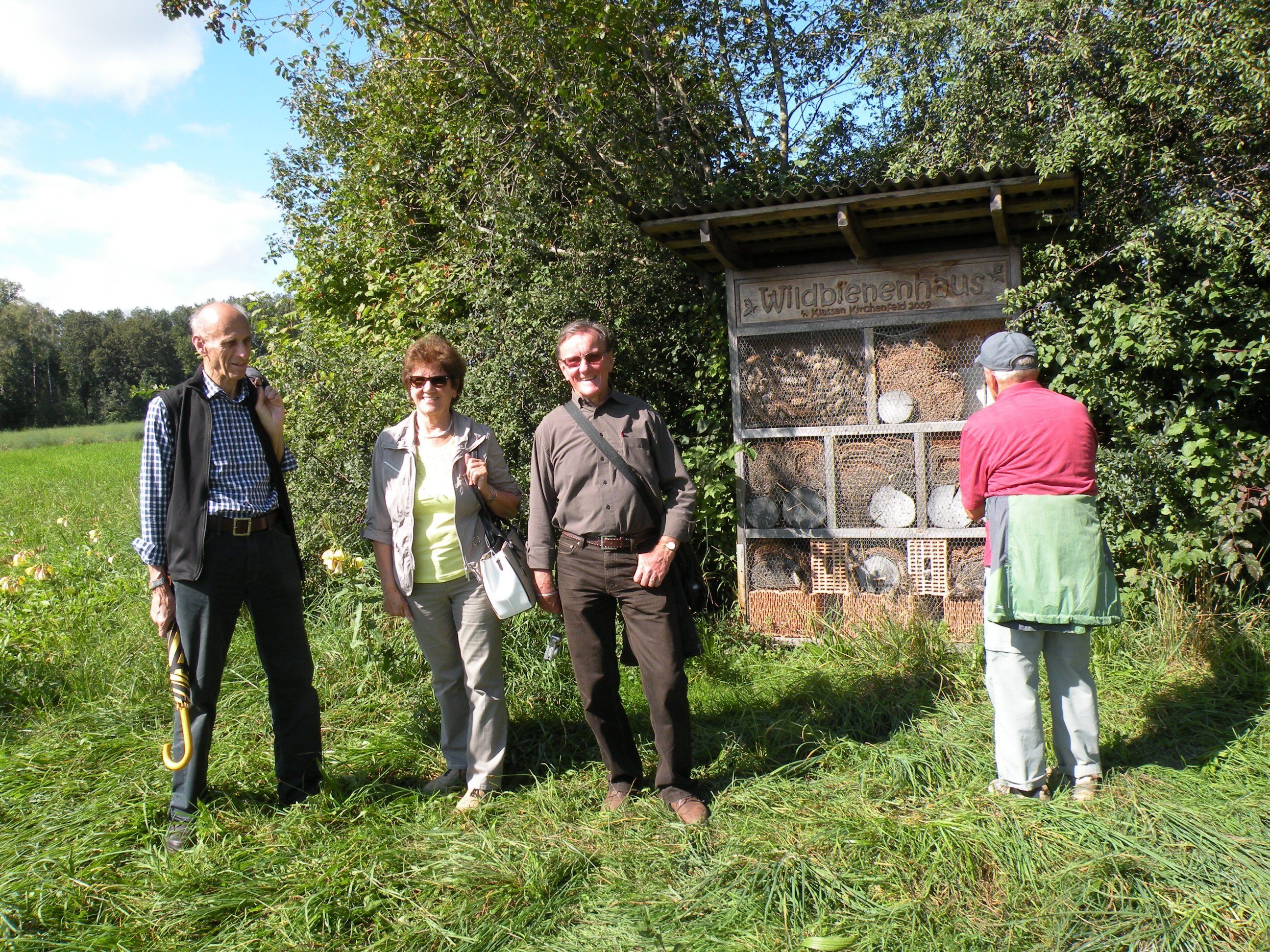 Zur Naturbegehung am Alten Rhein kamen auch viele Interessierte aus Lustenau. Zur Naturbegehung am Alten Rhein kamen auch viele Interessierte aus Lustenau.