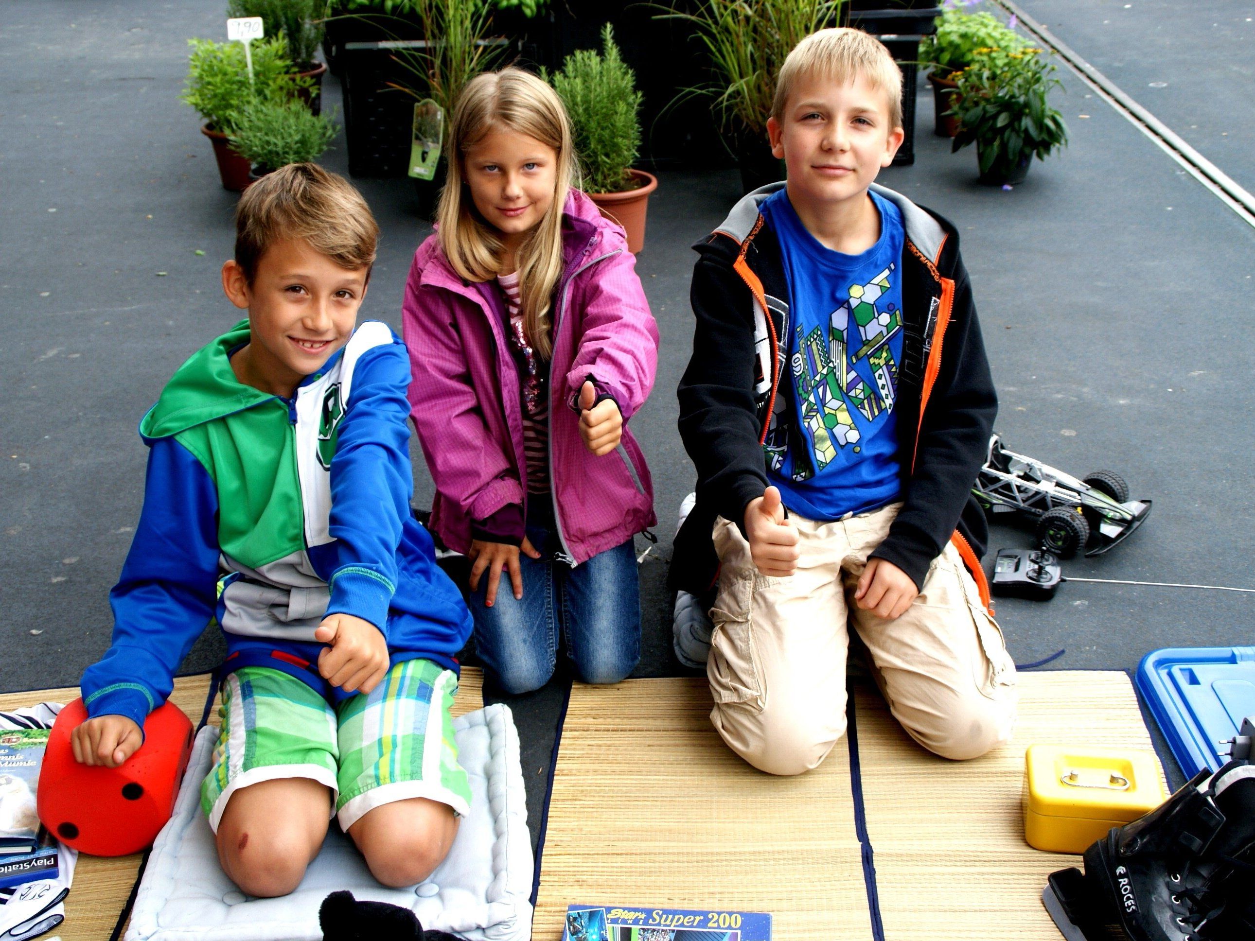 v.li. Julian (8), Rosa (7) und Valentin (10) v.li. Julian (8), Rosa (7) und Valentin (10)