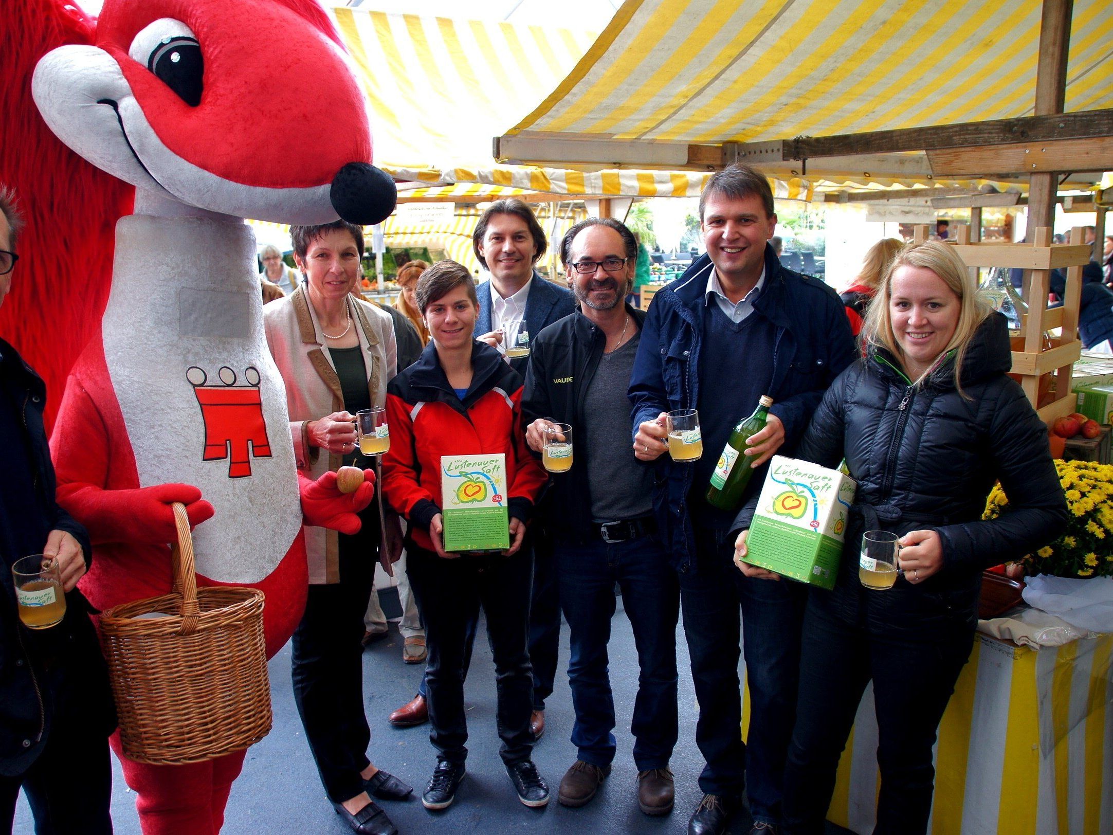 Ein Prosit auf den Original Lustenauer Saft Ein Prosit auf den Original Lustenauer Saft