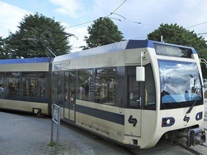 Die Badner Bahn hat eine Fahrgastbefragung durchgeführt. Die Badner Bahn hat eine Fahrgastbefragung durchgeführt.