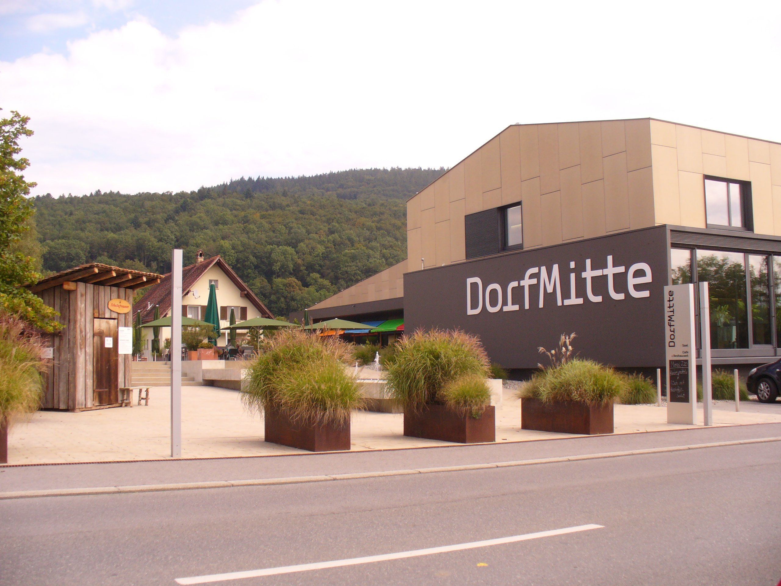 Das Gemeindezentrum DorfMitte war der Startschuss für die Zentrumsentwiclung in Koblach Das Gemeindezentrum DorfMitte war der Startschuss für die Zentrumsentwiclung in Koblach