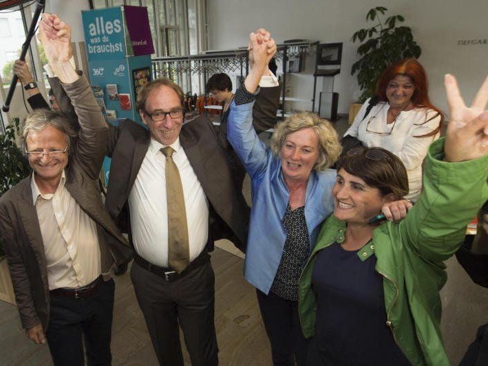 Grüne dürfen sich als Wahlsieger feiern lassen Grüne dürfen sich als Wahlsieger feiern lassen