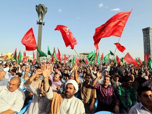 Derzeit gibt es wieder Demonstationen und Auseinandersetzungen im Irak Derzeit gibt es wieder Demonstationen und Auseinandersetzungen im Irak