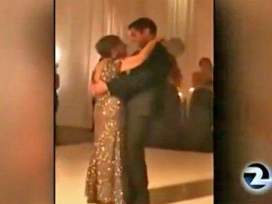 Trotz der Krebserkrankung wollte die Mutter unbedingt auf der Hochzeit ihres Sohnes mit ihm tanzen.