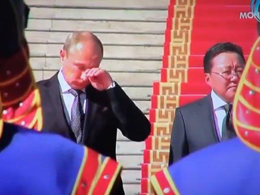 Putin zeigt Emotionen.