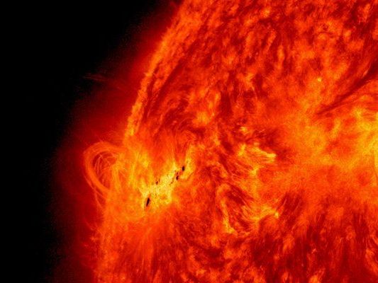 Sonneneruptionen haben Magnetsturm ausgelöst Sonneneruptionen haben Magnetsturm ausgelöst