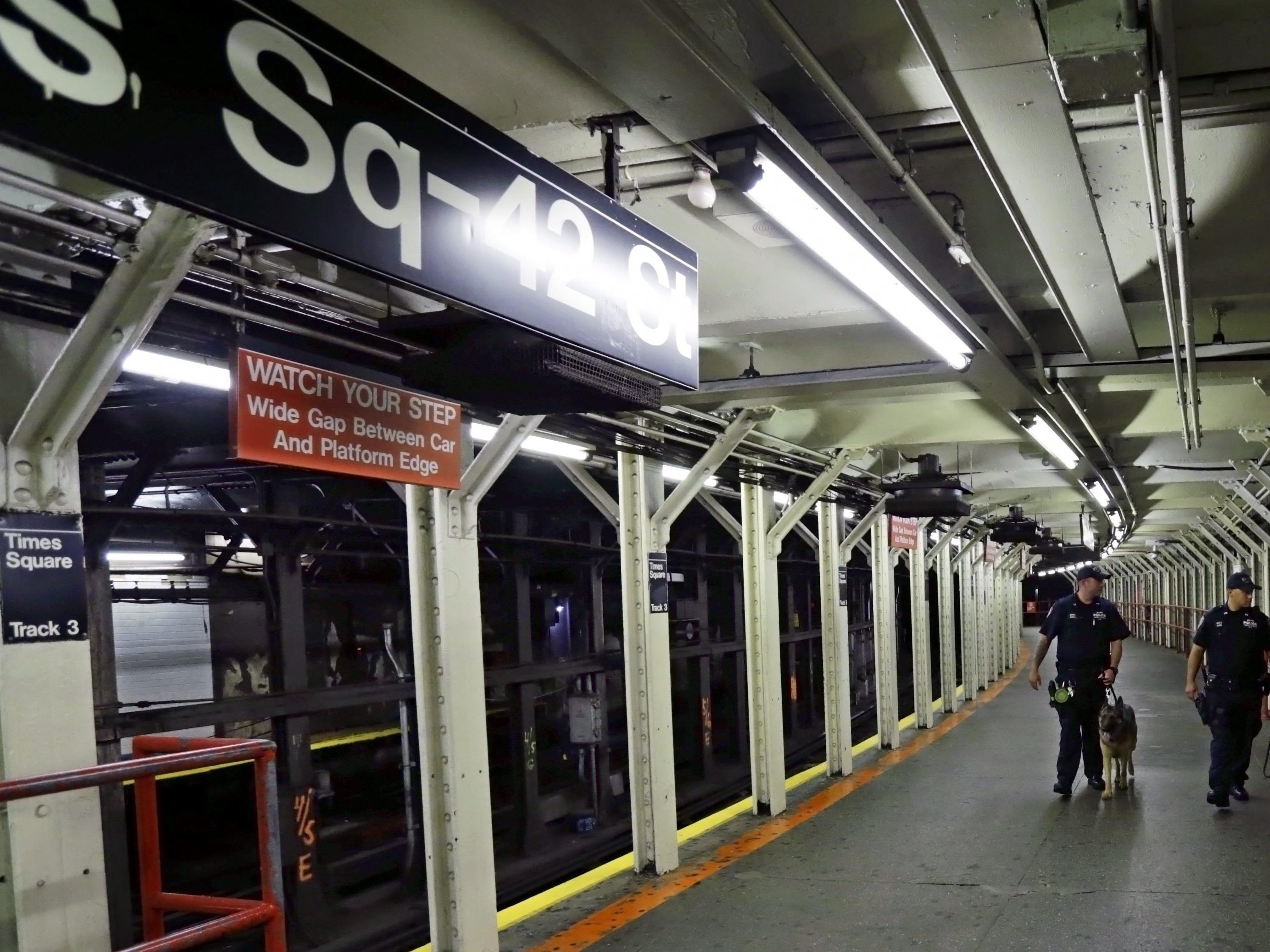 IS-Terror: Warnung vor Anschlägen auf U-Bahnen in Paris und den USA