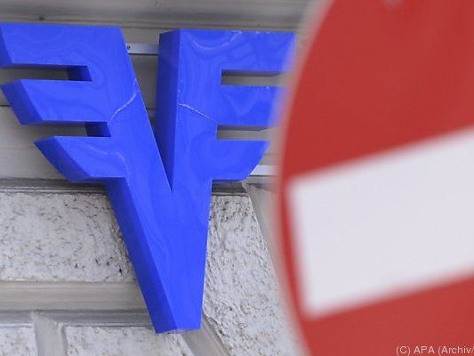 Neun Regional- und drei Spezialinstitute entstehen Neun Regional- und drei Spezialinstitute entstehen