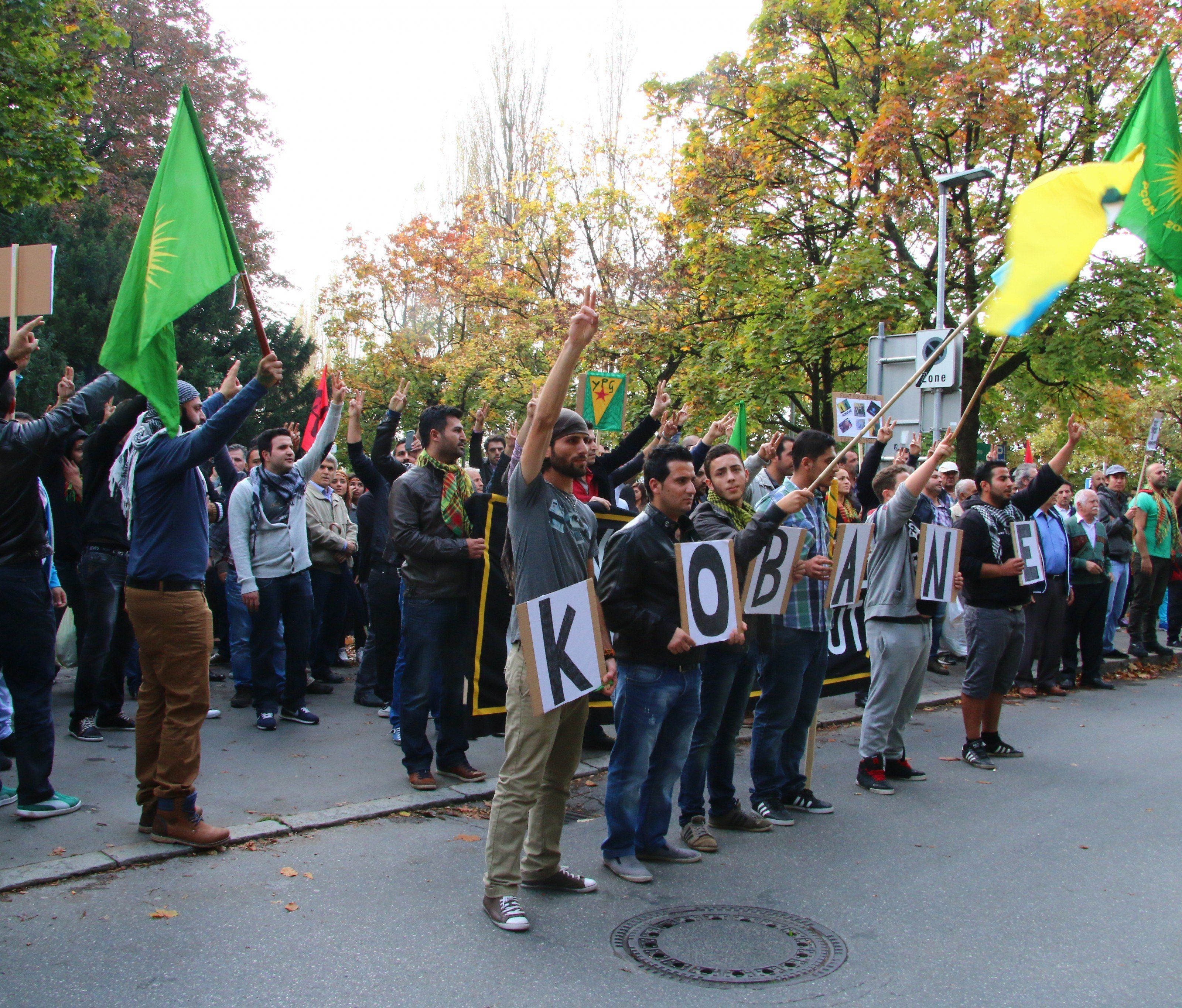 Aufgeheizte und aggressive Stimmung - Marschroute abgeändert Aufgeheizte und aggressive Stimmung - Marschroute abgeändert