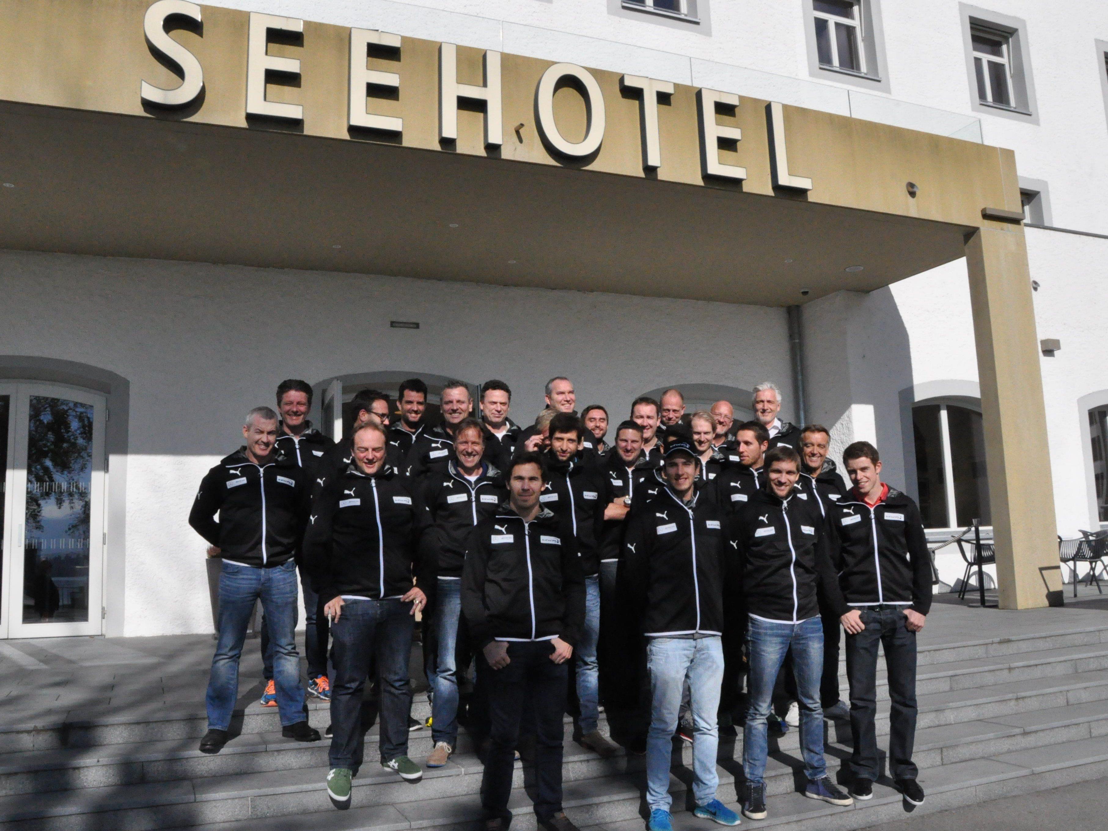Das Mercedes AMG DTM Team 2014 zu Gast im Lochauer Seehotel Am Kaiserstrand.