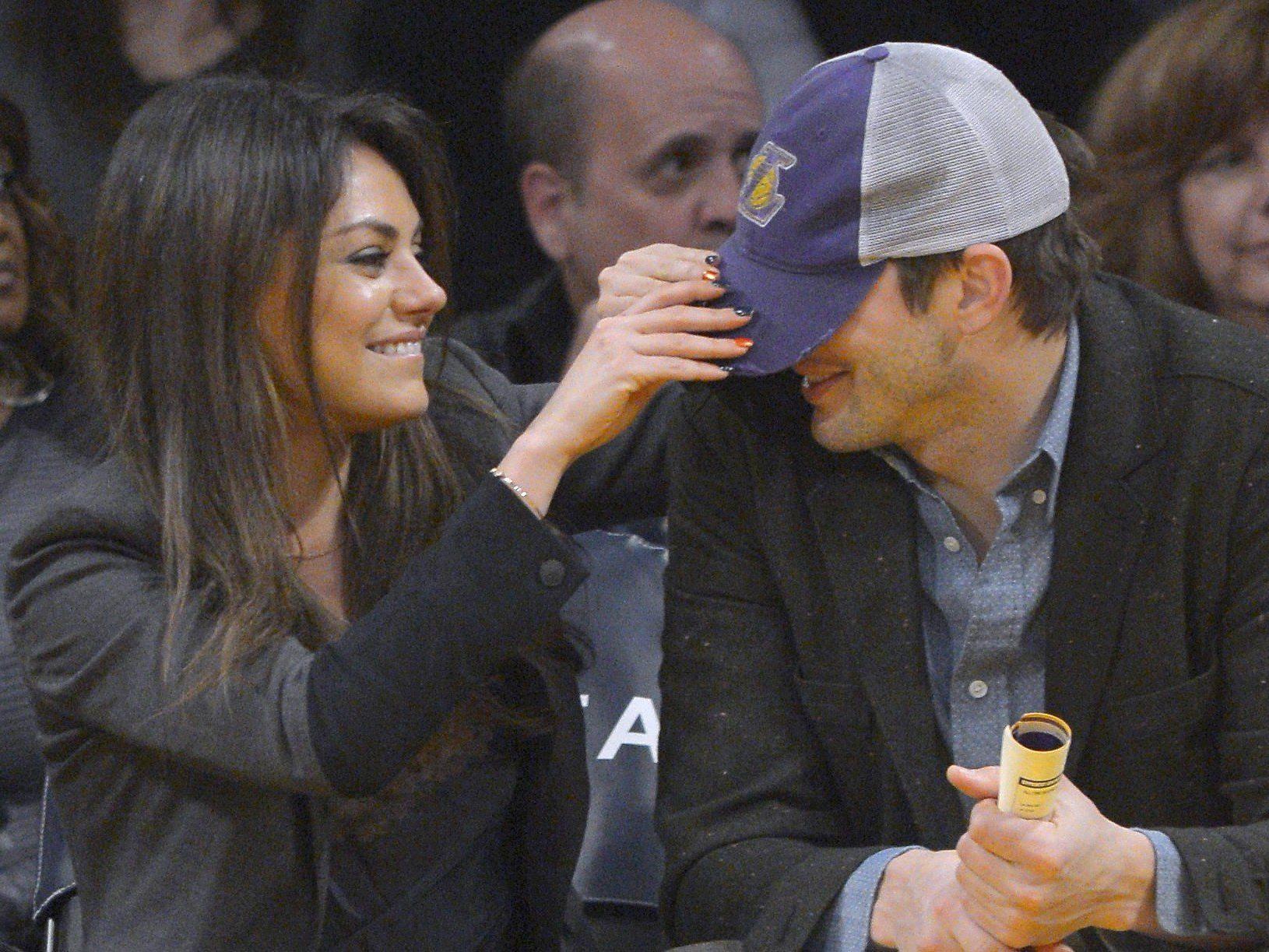 Mila Kunis und Ashton Kutcher bekam am Dienstag ihr Baby.