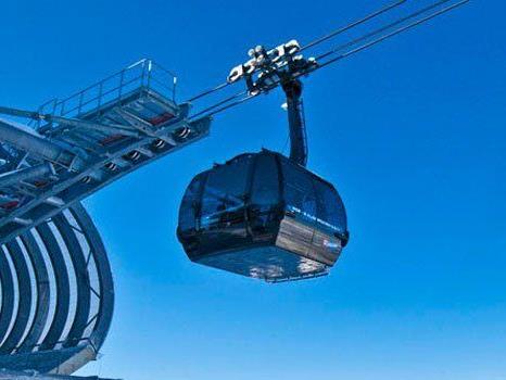 Eine Kabinenbahn soll die Skigebiete in Vorarlberg und Tirol verbinden. Eine Kabinenbahn soll die Skigebiete in Vorarlberg und Tirol verbinden.