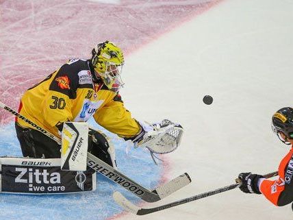 Die Vienna Capitals mussten gegen Graz eine Niederlage einstecken. Die Vienna Capitals mussten gegen Graz eine Niederlage einstecken.